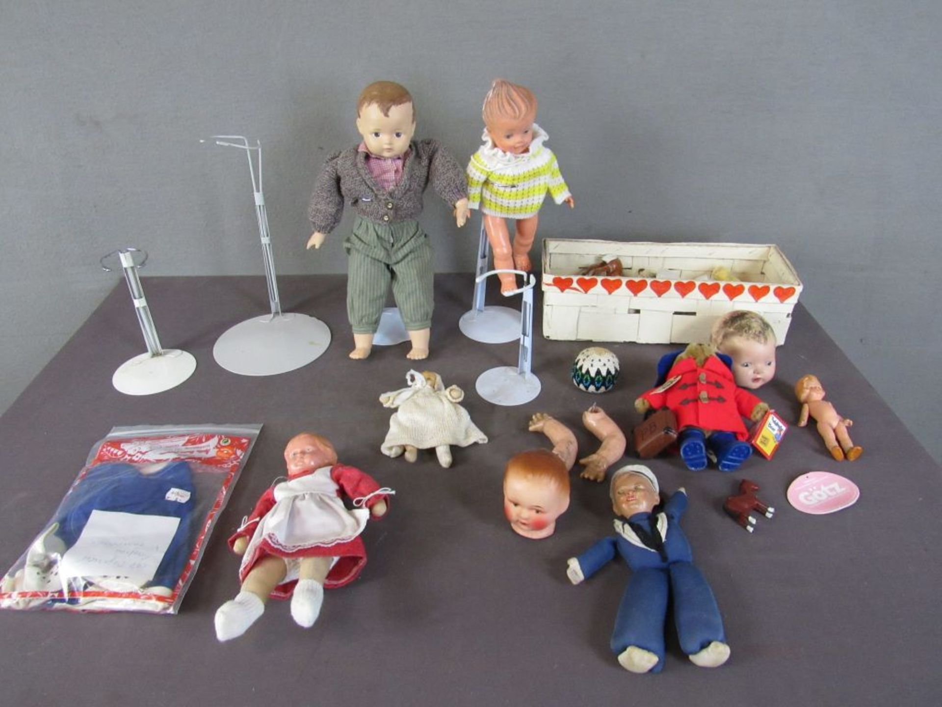 Konvolut Puppen Ersatzteile Ständer