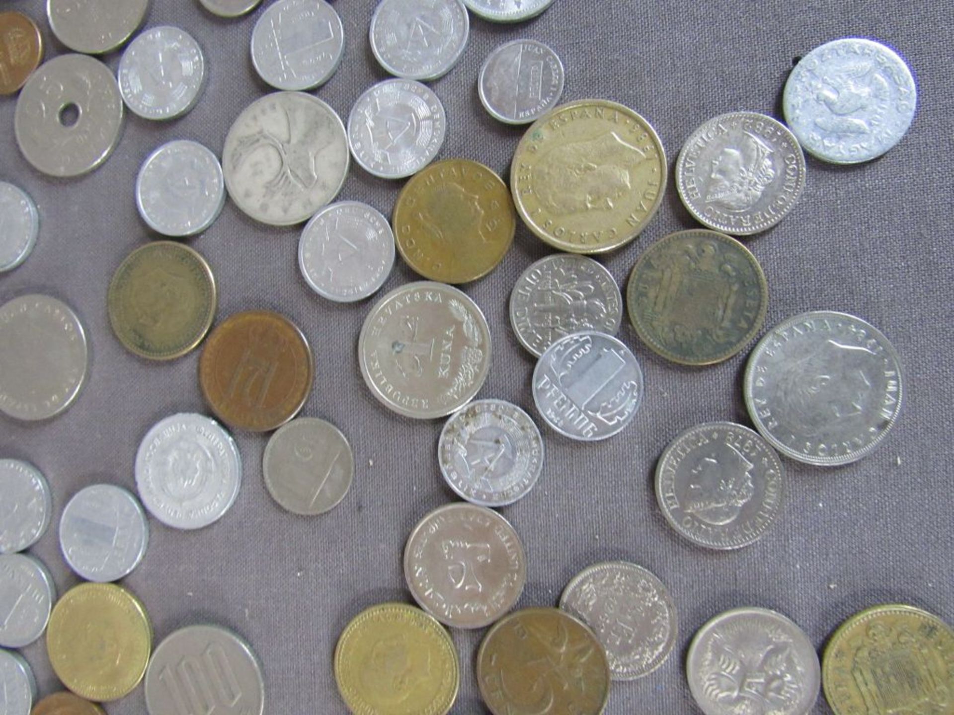 Großes Konvolut Münzen aus - Image 4 of 8