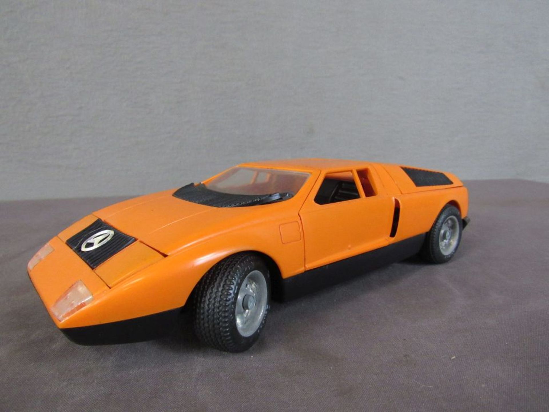 Modellauto Schuco Mercedes C111 Modell