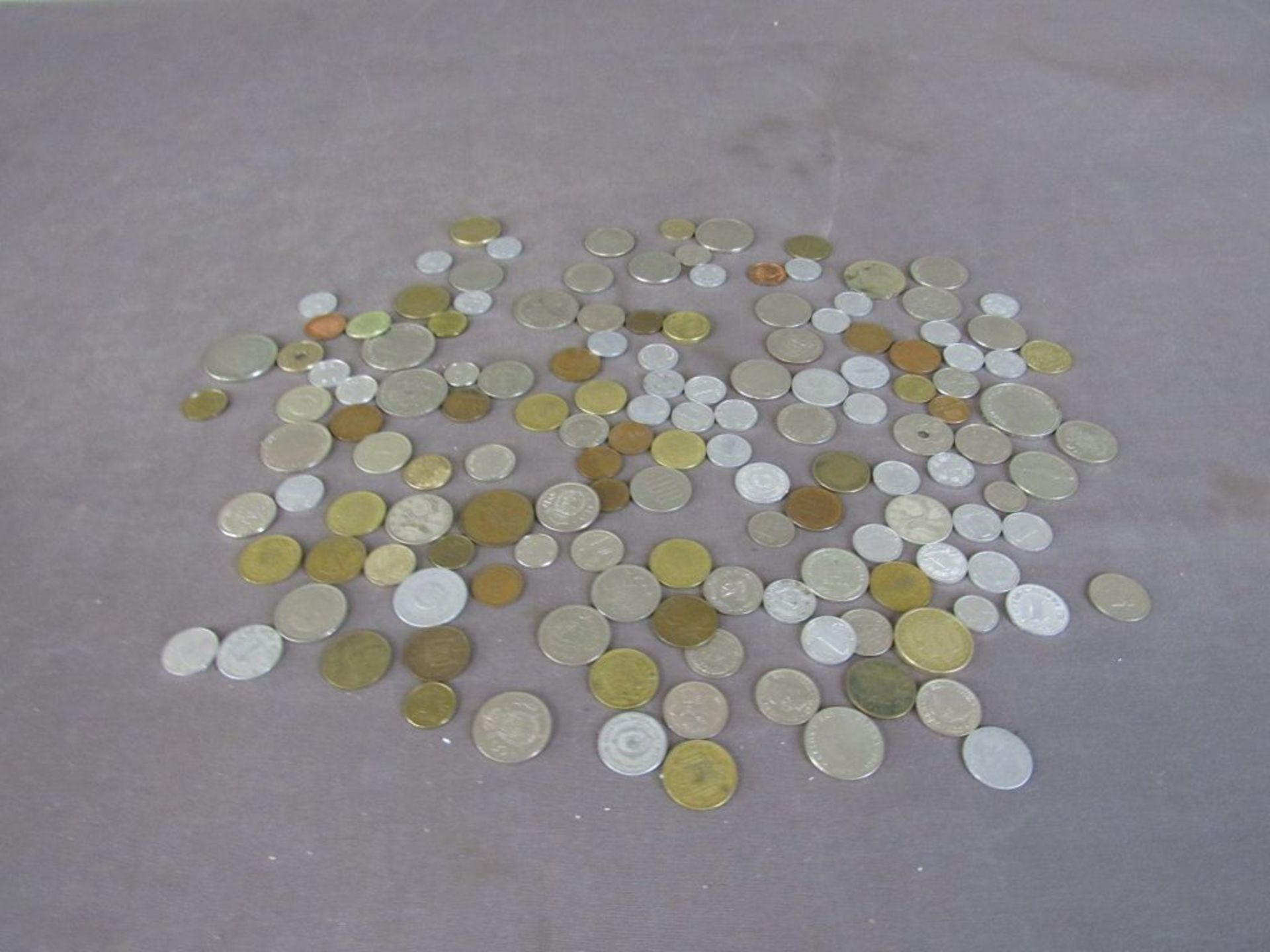 Großes Konvolut Münzen aus - Image 8 of 8