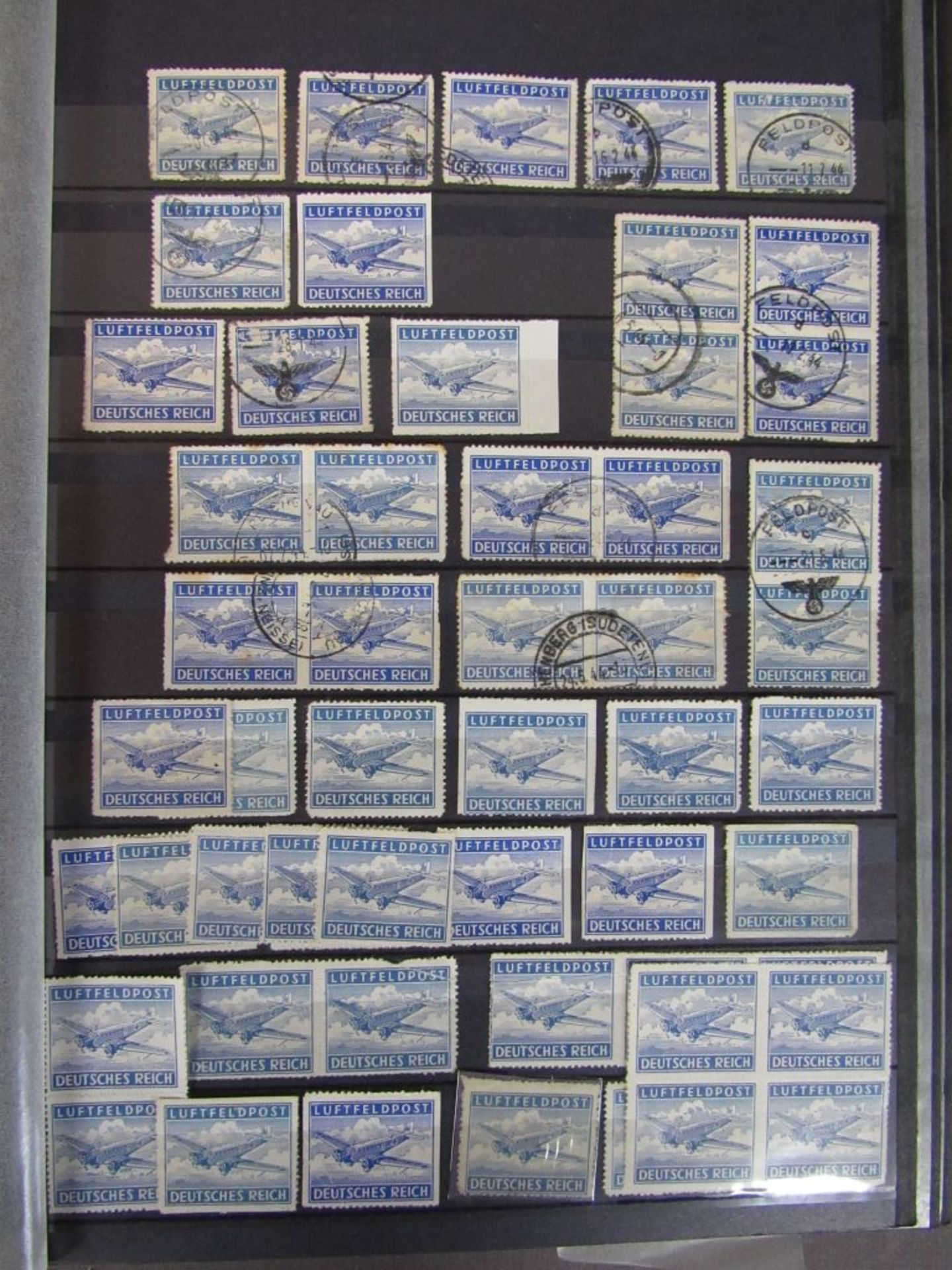 Großer Karton Briefmarken alle - Bild 3 aus 12