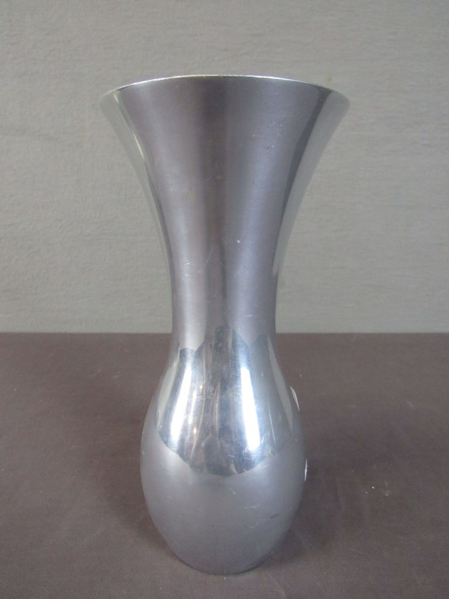 Seltene Vase Aluminium Stempel