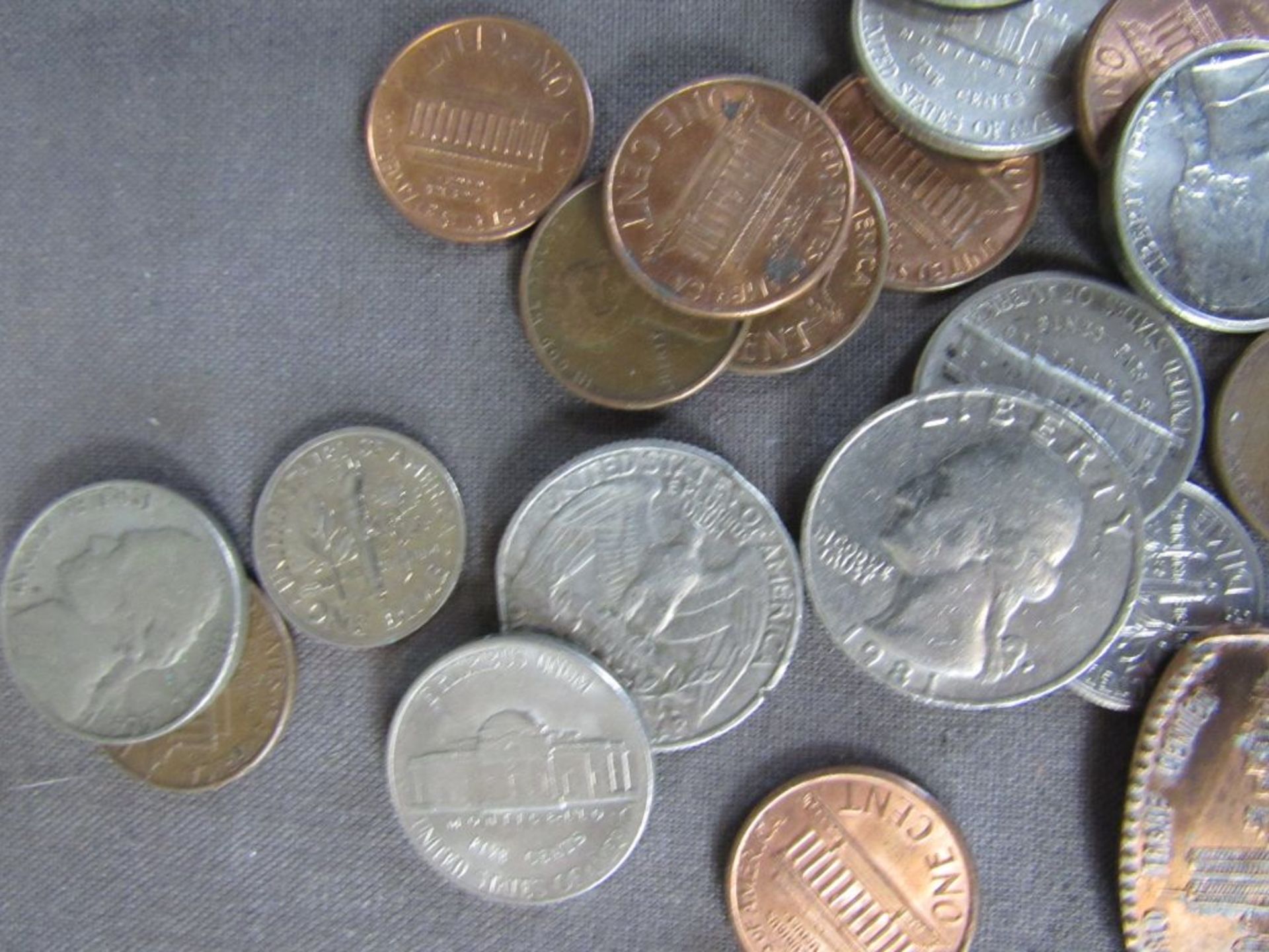 Interessantes Konvolut Münzen USA und - Image 3 of 7