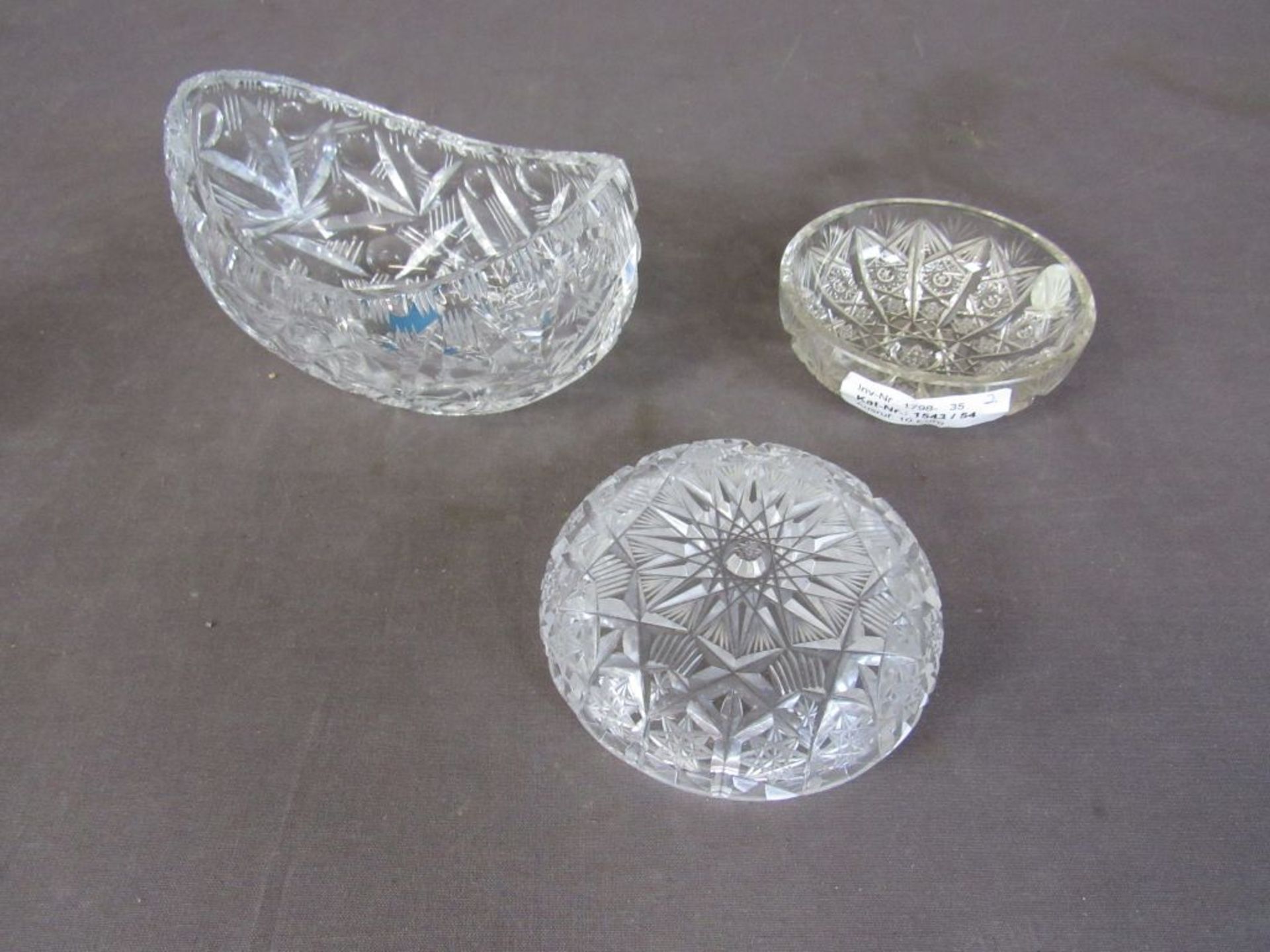 Zwei Teile Kristallglas Deckeldose und - Image 2 of 6