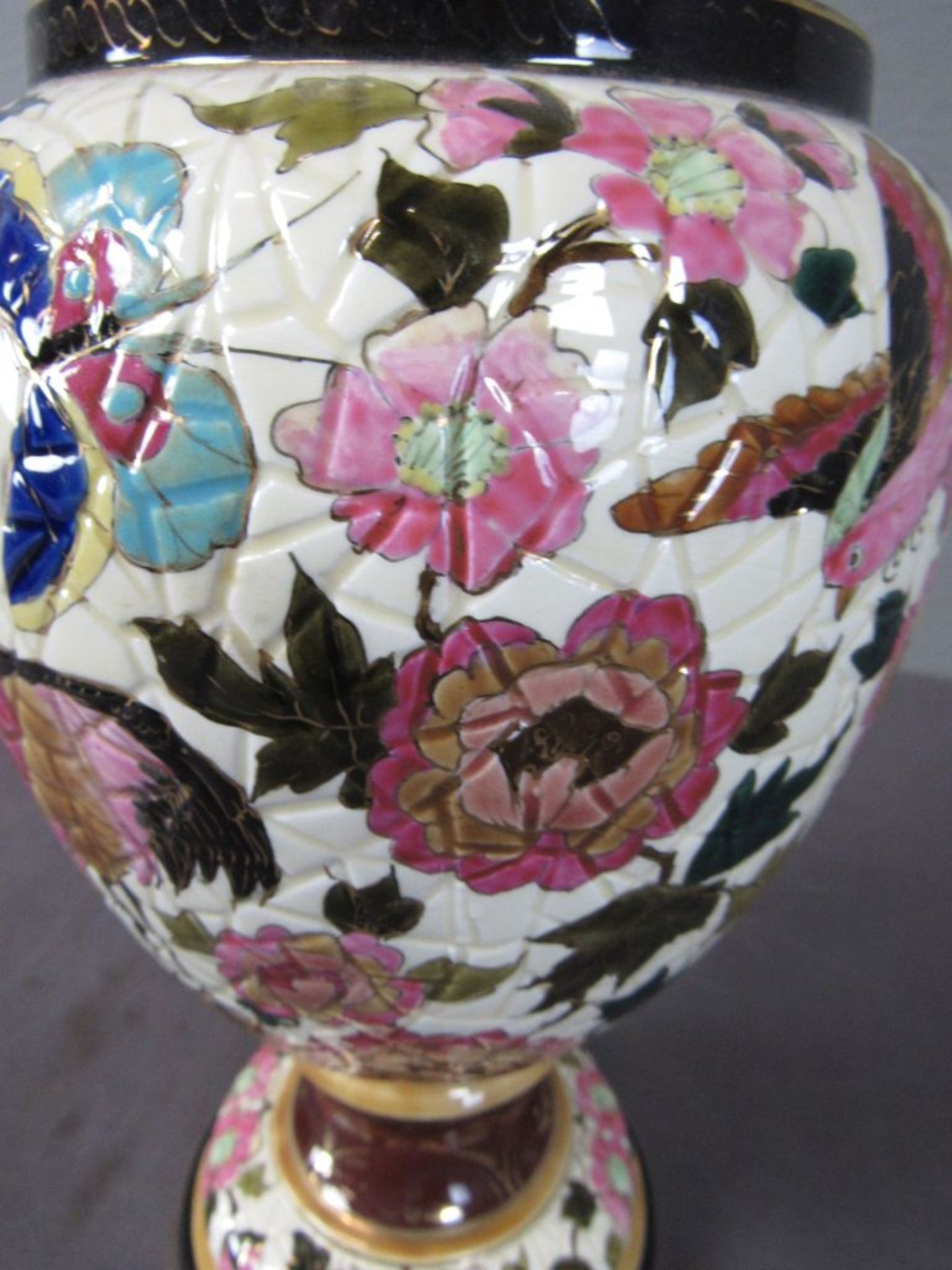 Vase Majolika farbenfroh um 1910 28cm - Image 3 of 7