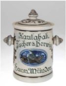 Kautabaktopf um 1900, "Kautabak Fischer & Herwig, Hann. Münden", salzglasiertes Steinzeugmit