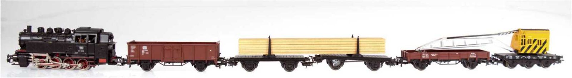 Modell-Eisenbahn, Märklin, Delta 2963, Spur H0, dabei Tenderlok BR 81, 4 Güterwagen, 26Meta - Bild 2 aus 2