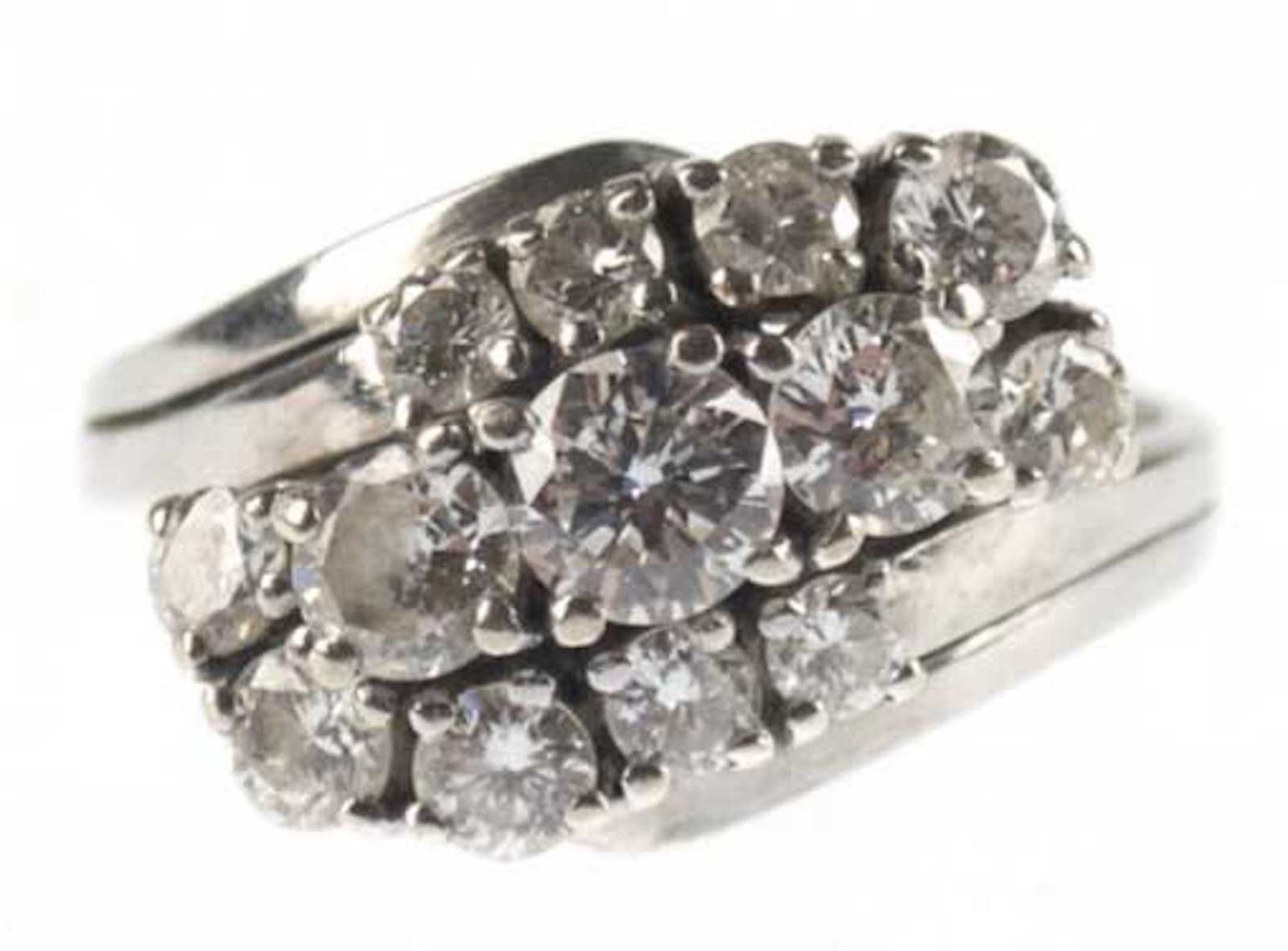 Brillant-Ring, 585er WG, besetzt mit 13 Brillanten von zus. ca. 1,55 ct, RG 47