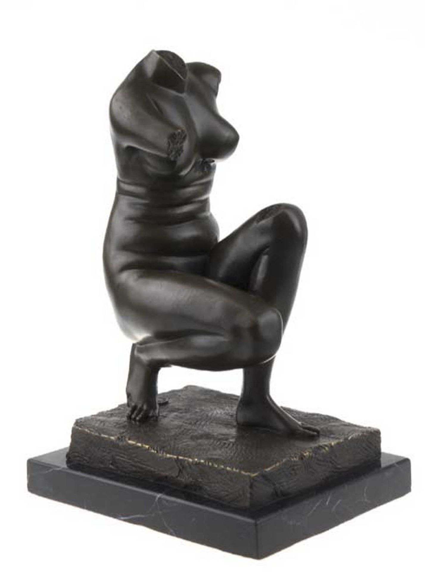 Bronze-Figur "Hockende Venus", Nachguß 20. Jh., braun patiniert, auf schwarzer Marmorplinthe