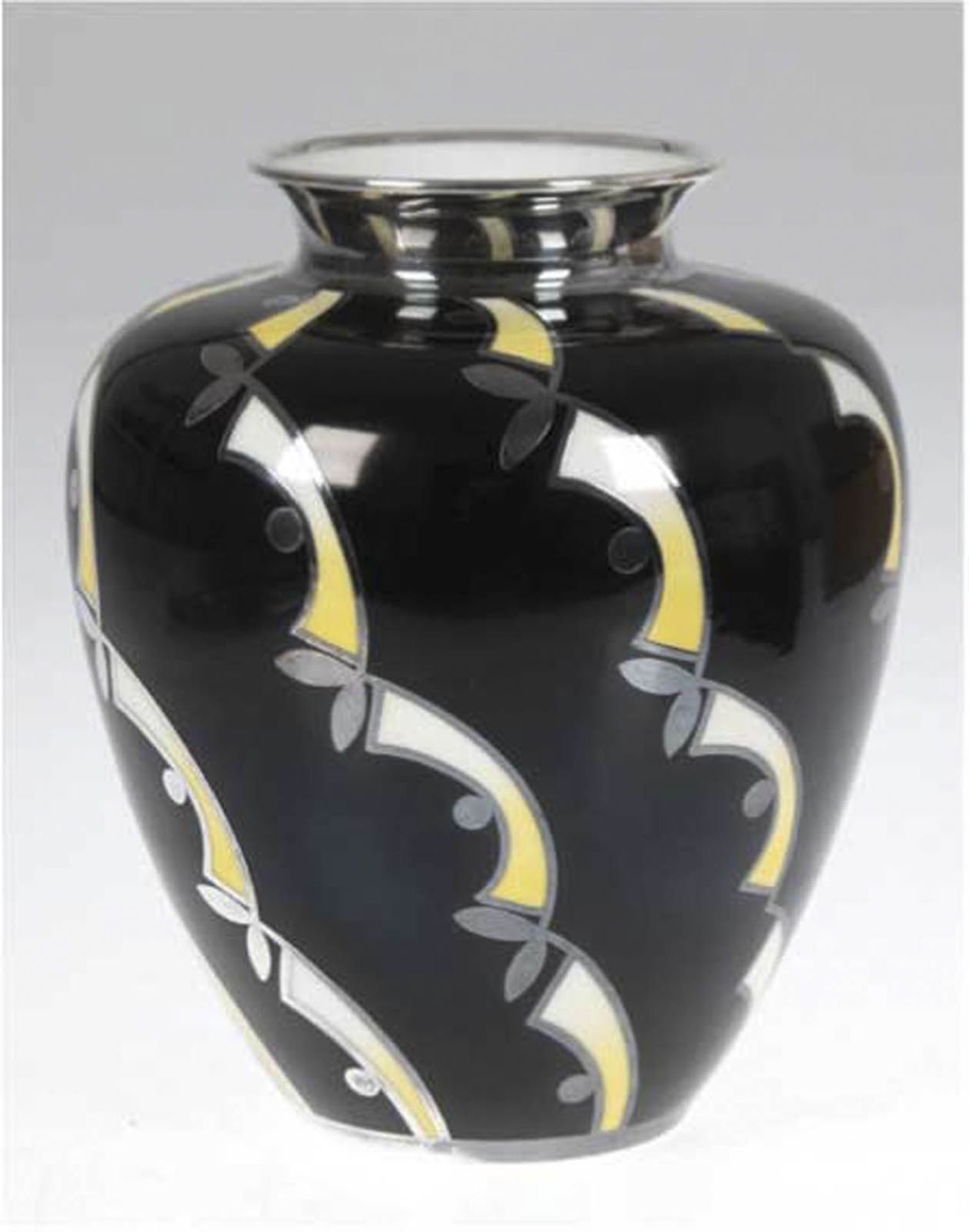 Vase, Hohenberg, Hutschenreuther, Form 76/18, schwarzer Fond mit gelb/weißem Dekor und Silbe