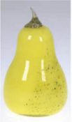 Murano-Figur "Birne", farblos mit gelber Einschmelzung und polychromem Sprenkeldekor, H. 12 c
