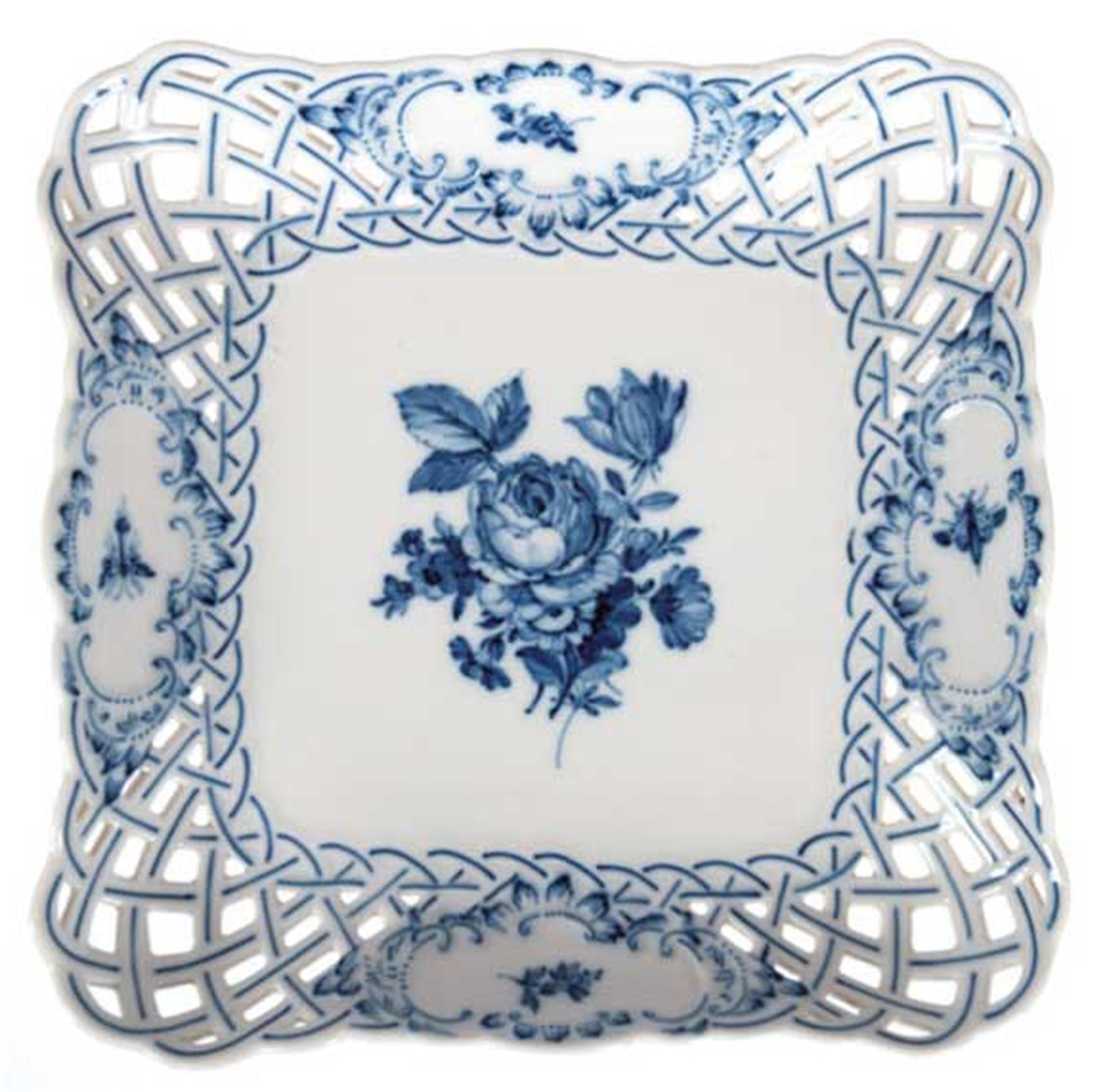 Meissen-Schale, blaue Blumenmalerei, quadratische Form mit durchbrochenem Rand mit Reliefkartuschen