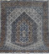 Teppich, Persien, blaugrundig mit durchgehendem Muster, ca. 300x210 cm