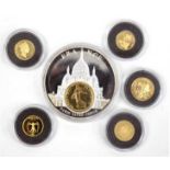 Konvolut Goldmünzen, dabei 100 Francs CFA 2016, 10 Dollar 2003, 50 Jahre 1 Deutsche Mark, 1/2 Franc