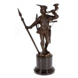 Skulptur "Jäger mit Horn, Armbrust und Speer", Bronze dunkel patiniert, H. 22 cm, auf schwarzem Mar