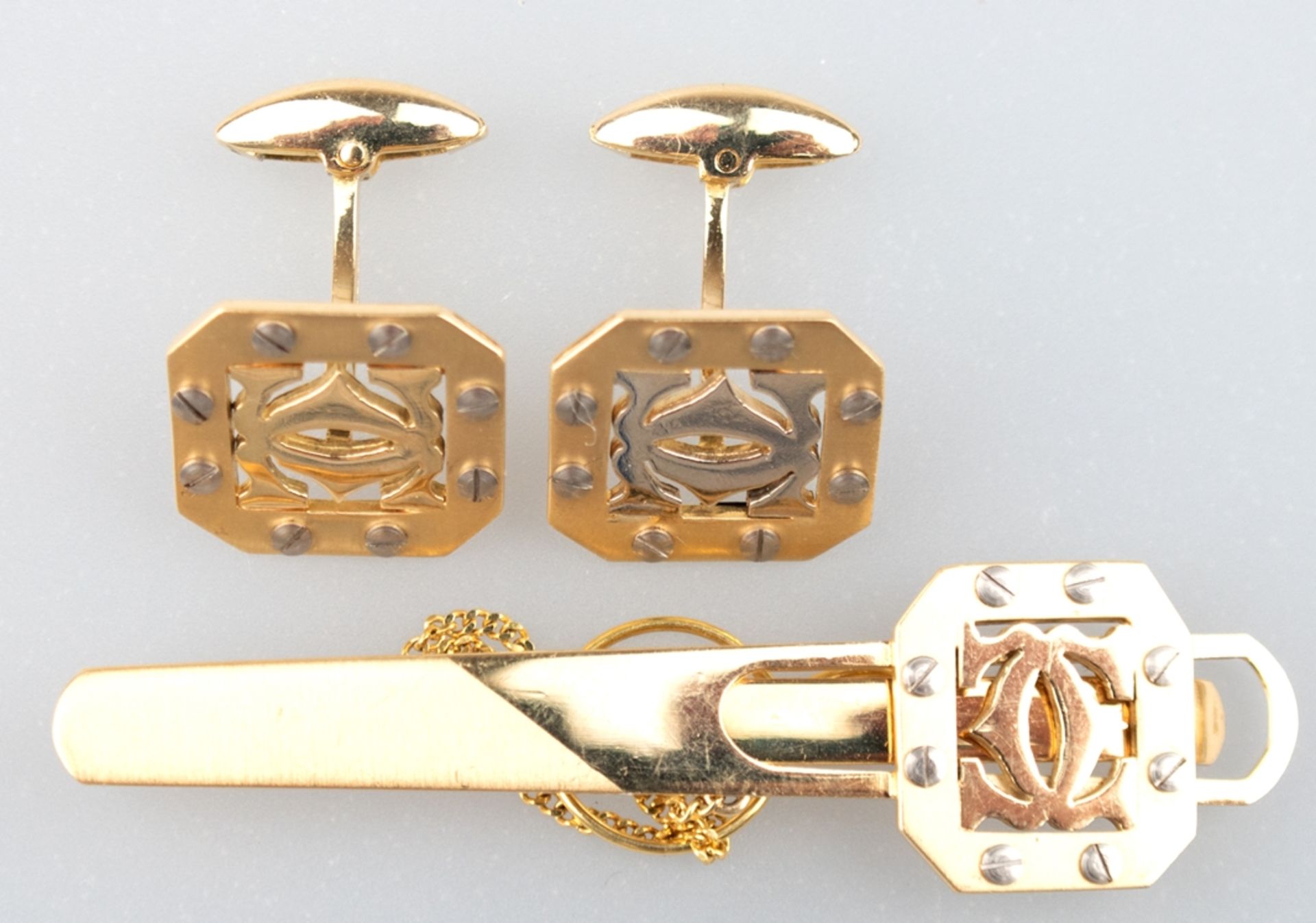 Cartier-Manschettenknöpfe und -Krawattenhalter, 585er GG/WG, achteckige durchbrochene Platten, Ran