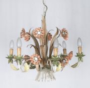 Florentiner Deckenlampe, Eisen, farbig gefaßt, reiche Blüten und Blattverzierungen, 6 geschwungene 
