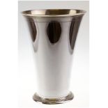 Vase, Silber, Schweden 1945, punziert, 360 g, unterm Boden Widmungsgravur, gerippter Standring, gl