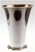 Vase, Silber, Schweden 1945, punziert,  360 g, unterm Boden Widmungsgravur, gerippter Standring, gl