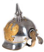 Preußische Pickelhaube, Replik, Stahl mit Messingapplikationen