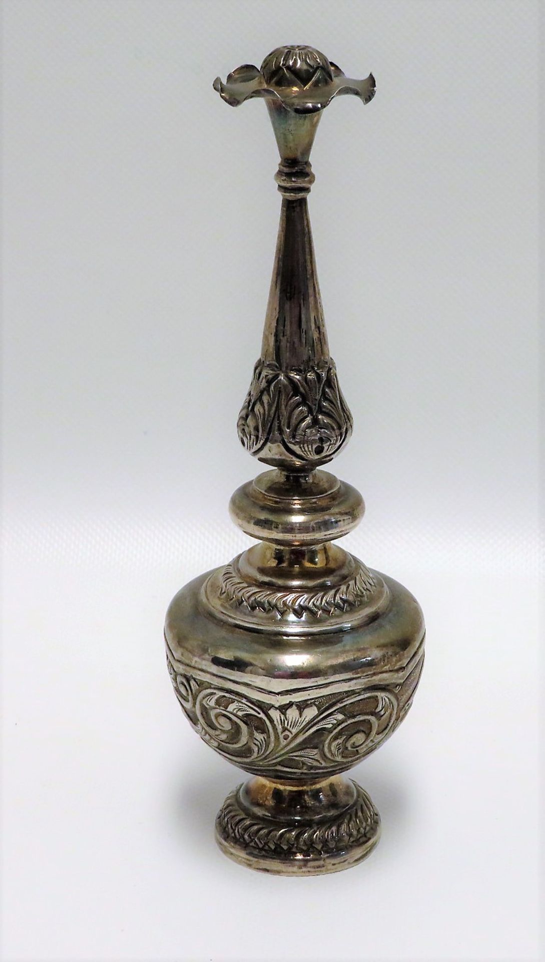 Duftgefäß, Orient, 800er Silber, gepunzt, 135,5 g, h 21 cm, d 7 cm.