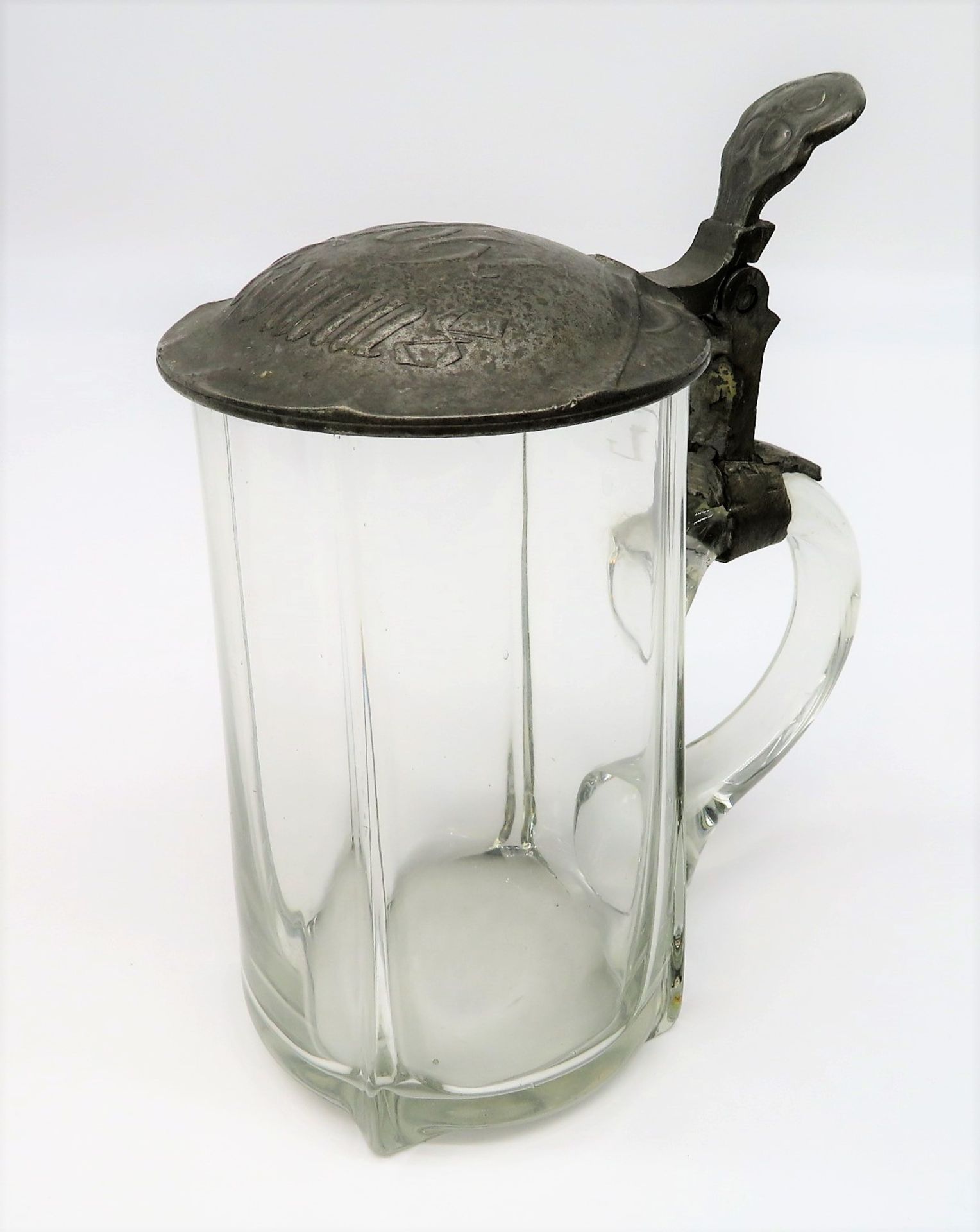 Bierkrug, Jugendstil, um 1900, farbloses Glas mit Aufschrift "Wohl bekomms", Zinndeckel, h 17,5 cm,