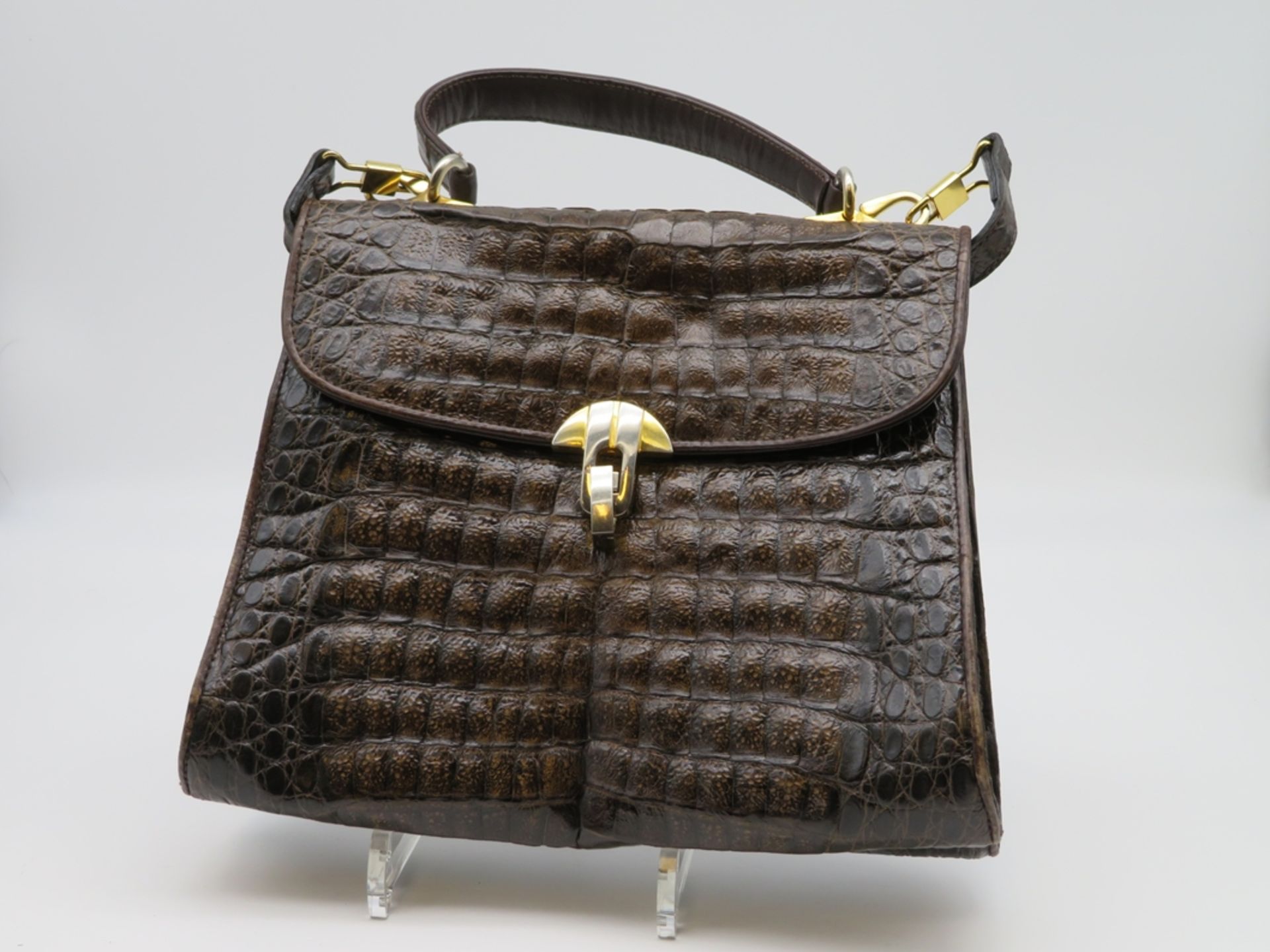 Vintage Kroko Handtasche, 1960er Jahre, dunkelbraun, 22 x 29 cm.