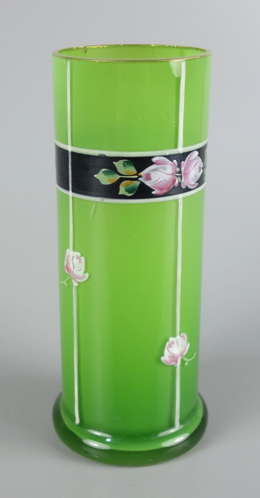 zylindrische Vase, grün unterfangen, mit Emaillemalerei, 1920er Jahre, mit flor - Bild 2 aus 2