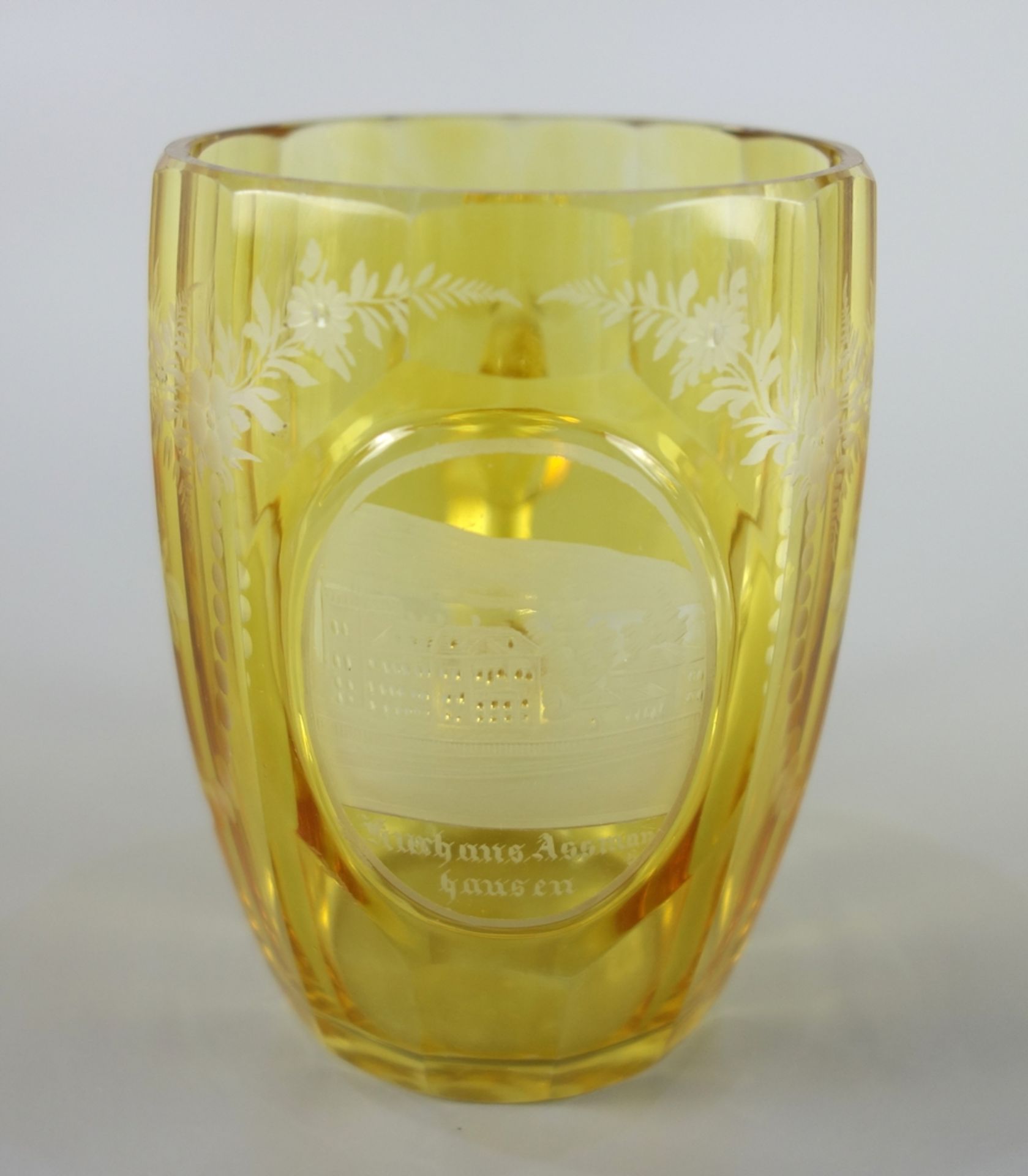 Souvenirglas, Kurhaus Assmannshausen, um 1890, Gelbbeize, leicht gebaucht, Schä