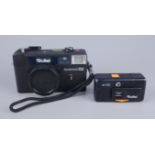 2 Rollei-Kameras: Rolleimat AF, Autofokus-Ssytem, Rolleinon 1:2,8, 38mm, mit An