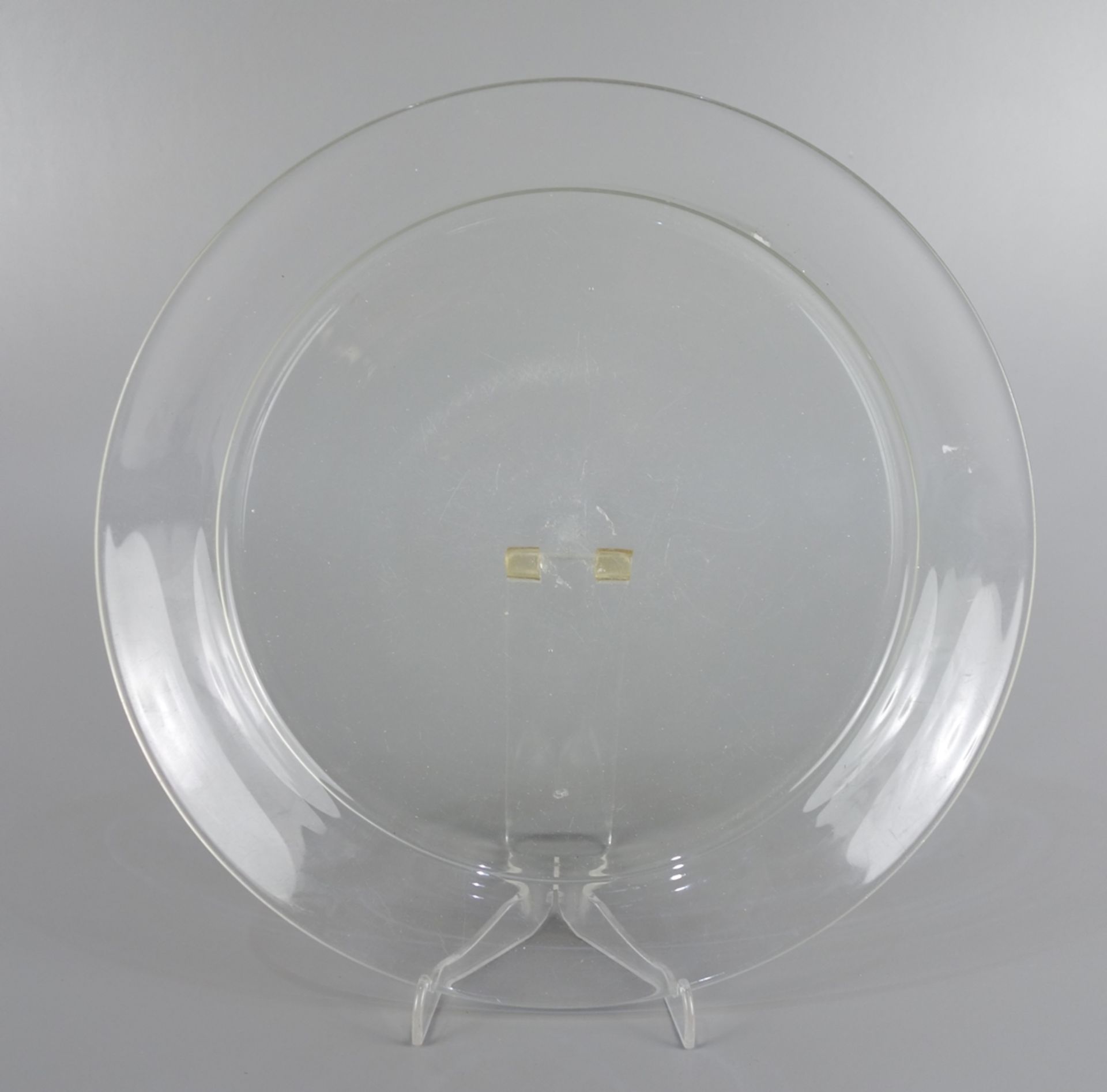 großer Glasteller mit Abriss, 19.Jh., mundgeblasenes Klarglas, gemuldet, Innen- - Bild 2 aus 2