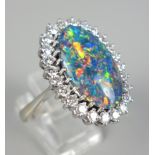 Ring mit 24 Brillanten und Opal, 585er Weißgold, Gew.11,14g, Opal-Doublette umr