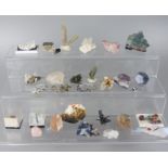 kleine Sammlung von ca. 30 Mineralienu.a. Realgar, Nevada; Azurit+Calzit+Olivinit, Kap Souni
