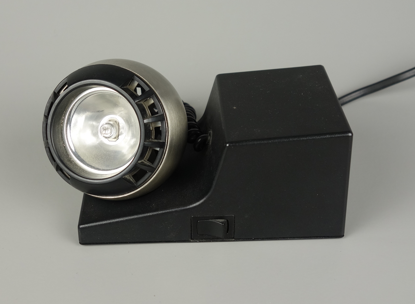 OSRAM minispot, 41701220 V, 20 W, magnetische Kugellampe an Spiralkabel, D.ca.70mm, schwarze
