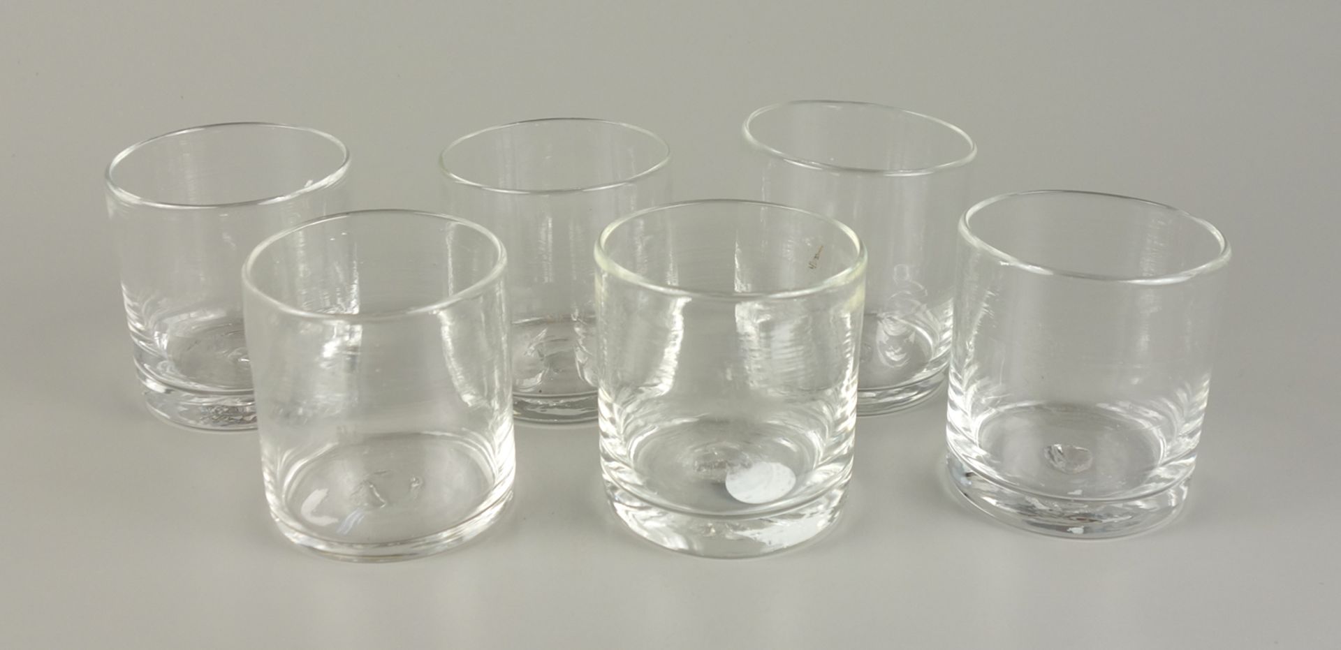 6 cylindrical schnaps cups, c. 1890, h-6.5cm, d.5.8cm