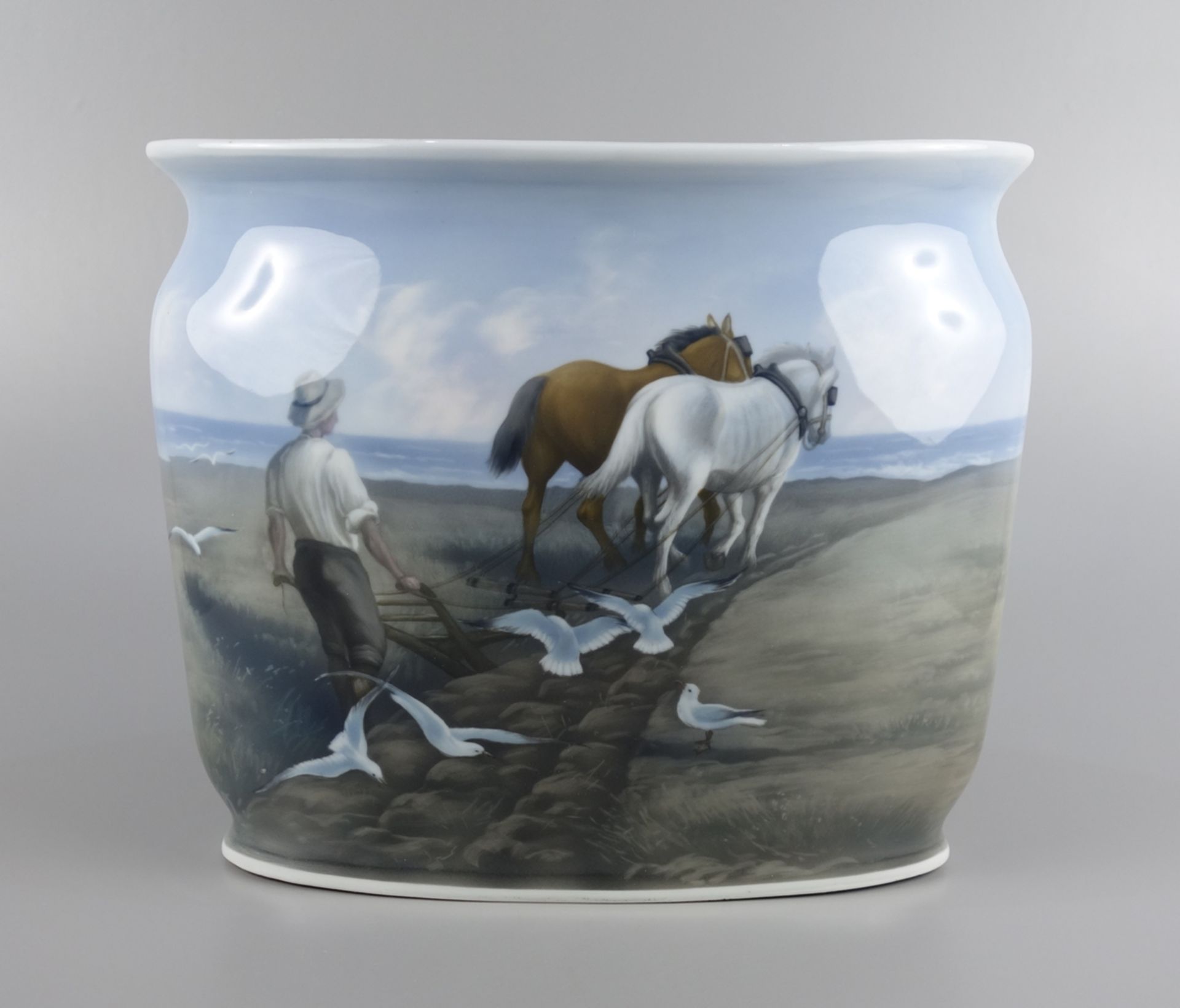 Large vase "Ploughing Farmer", Friedrich Kästner, Oberhohndorf, Art Nouveau, c. 1910