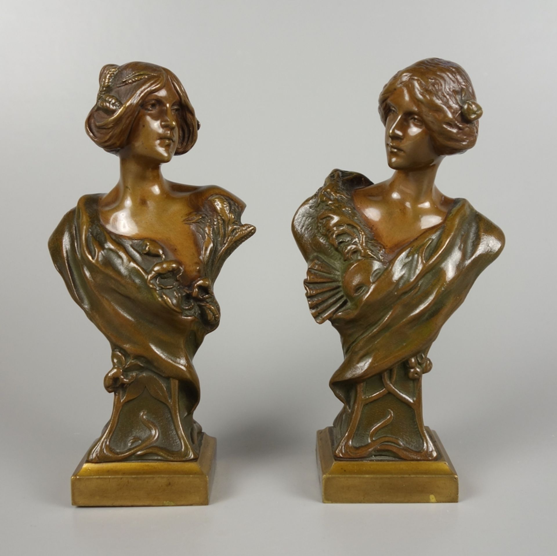 Hans Müller (Vienna 1873-1937), Pair of female busts, bronze, Art Nouveau c. 1910