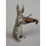 Hase mit Geige, Wiener Bronze, wohl Franz Bergmann, um 1900