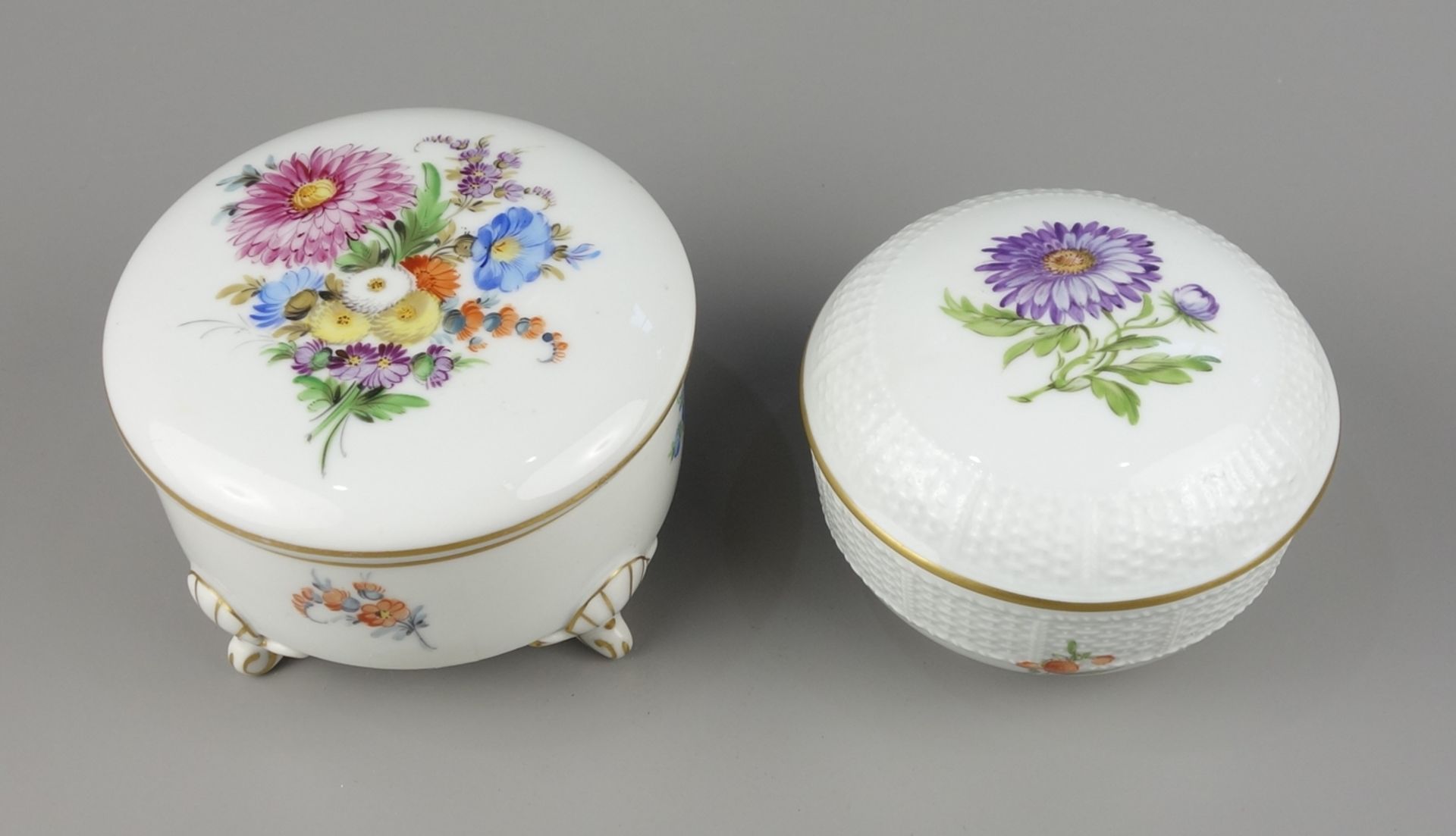 2 boxes with floral painting, Ludwigsburg and Fraureuth