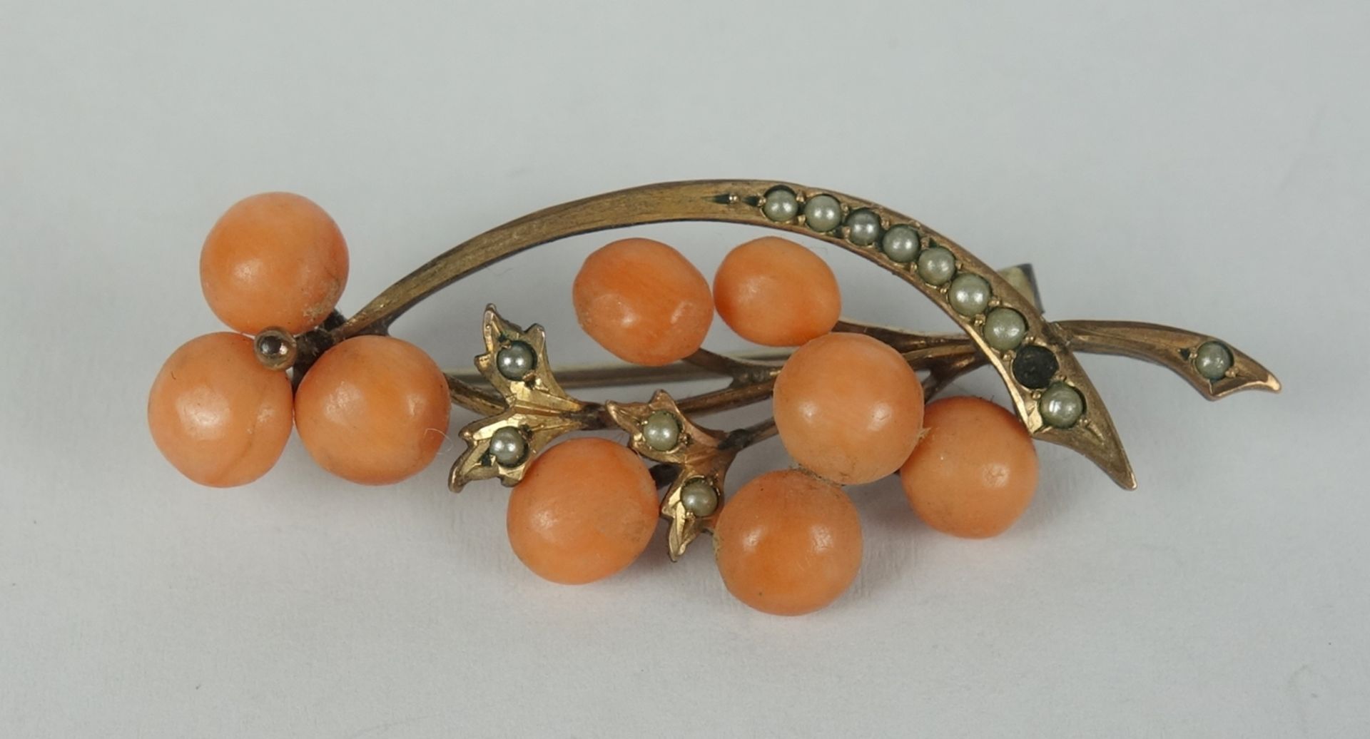 Brooch with corals and seed pearls, gold-plated, c.1910