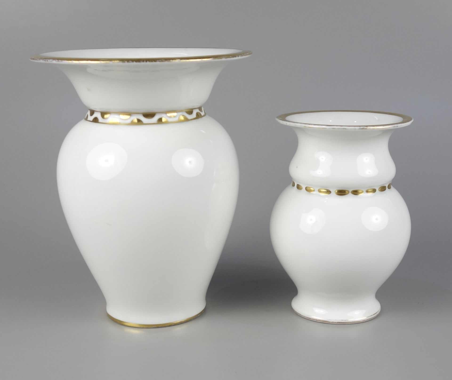 2 vases, Prof. Fritz Klee for Lorenz Hutschenreuther AG, Selb, Department of Art, 1920s