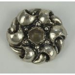 runde Brosche mit Hammerschlag, 900er Silber, Handarbeit, um 1920