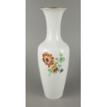 Vase mit Hausmalerei, Modell Asia, KPM Berlin, 2.Hälfte 20.Jh., H.34cm