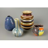 4 kleine Keramikvasen, farbige Dekore und Glasuren, überwiegend Handarbeit, 1950er Jahre