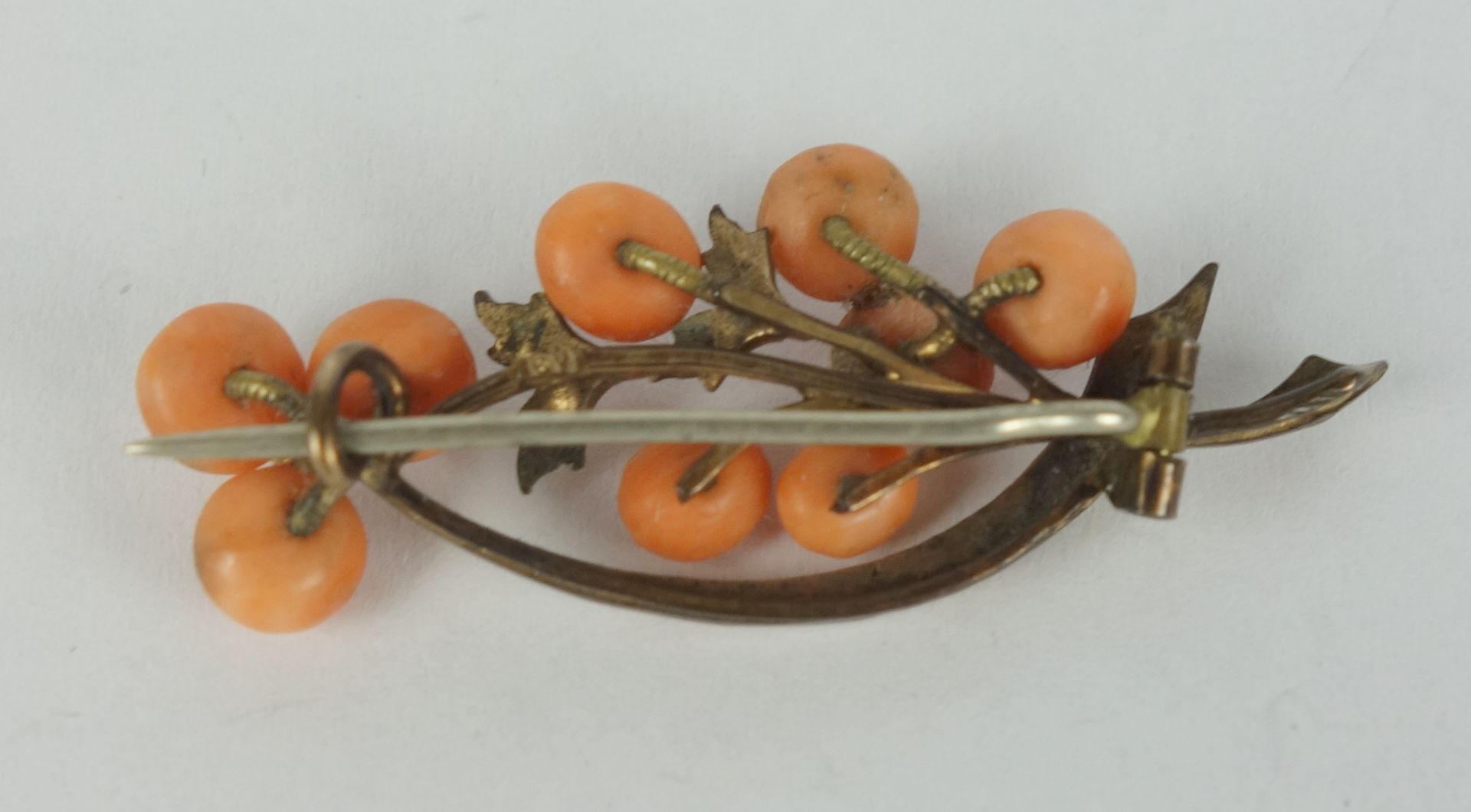 Brooch with corals and seed pearls, gold-plated, c.1910 - Image 2 of 2