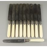 10 Frühstücksmesser mit Stahlklingen, Frankreich um 1890