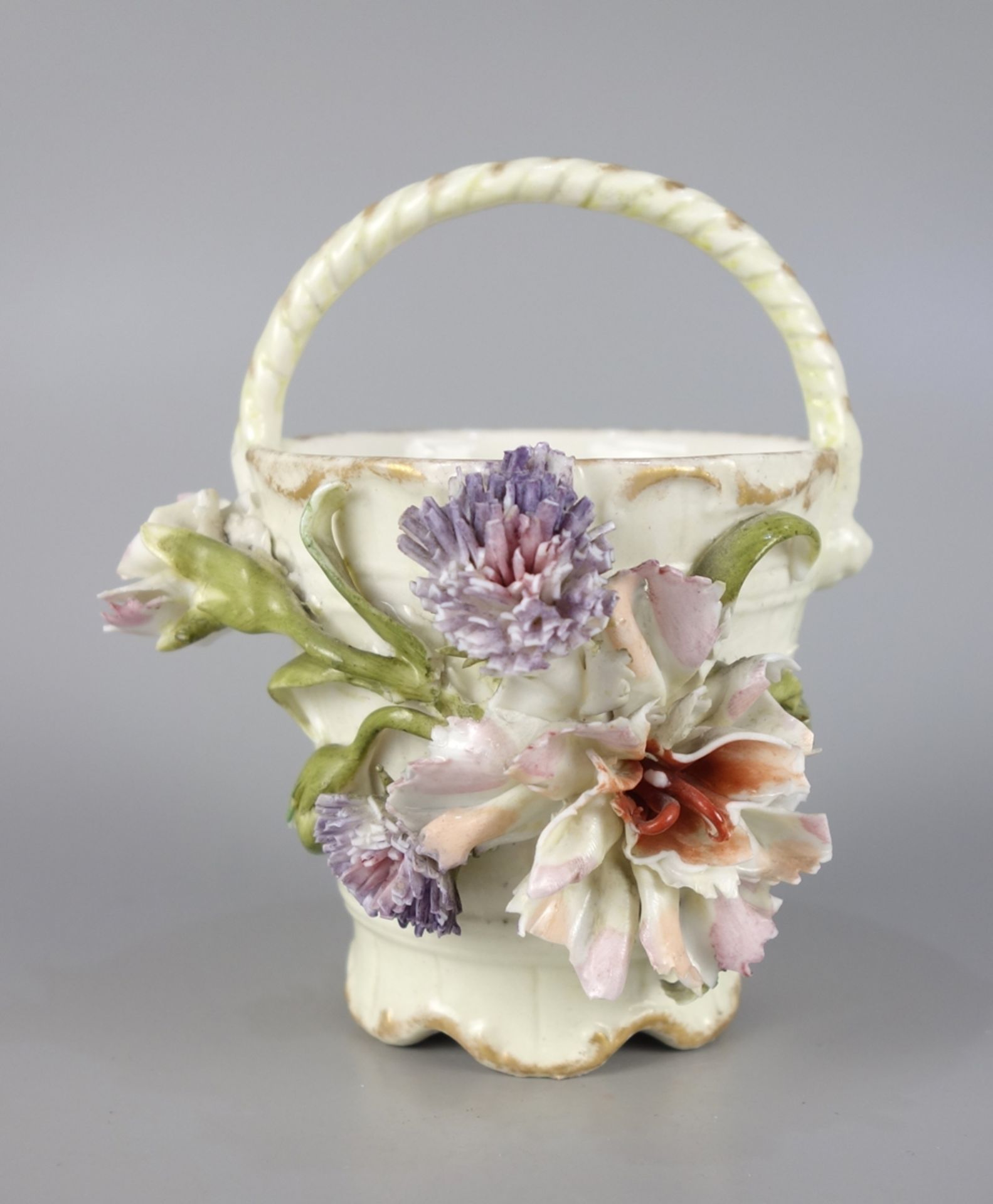 Basket with handle and three-dimensiol blossoms, Schierholz&Sohn, Plaue, Thuringia, 2nd half 19th c