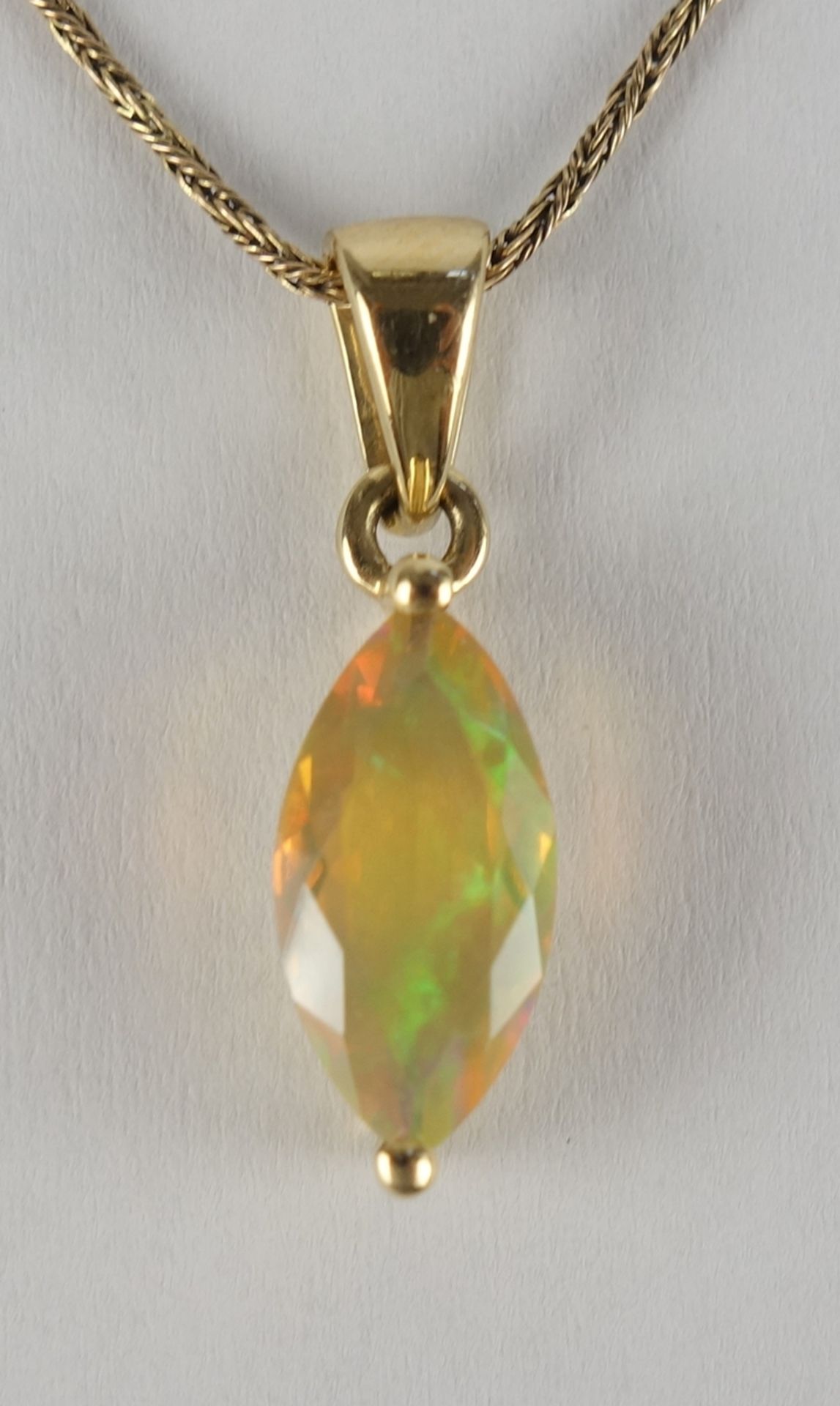 Opal-Anhänger an Kette und Paar Opal-Ohrringe, 585er Gold, Gew.7,01g - Bild 2 aus 5