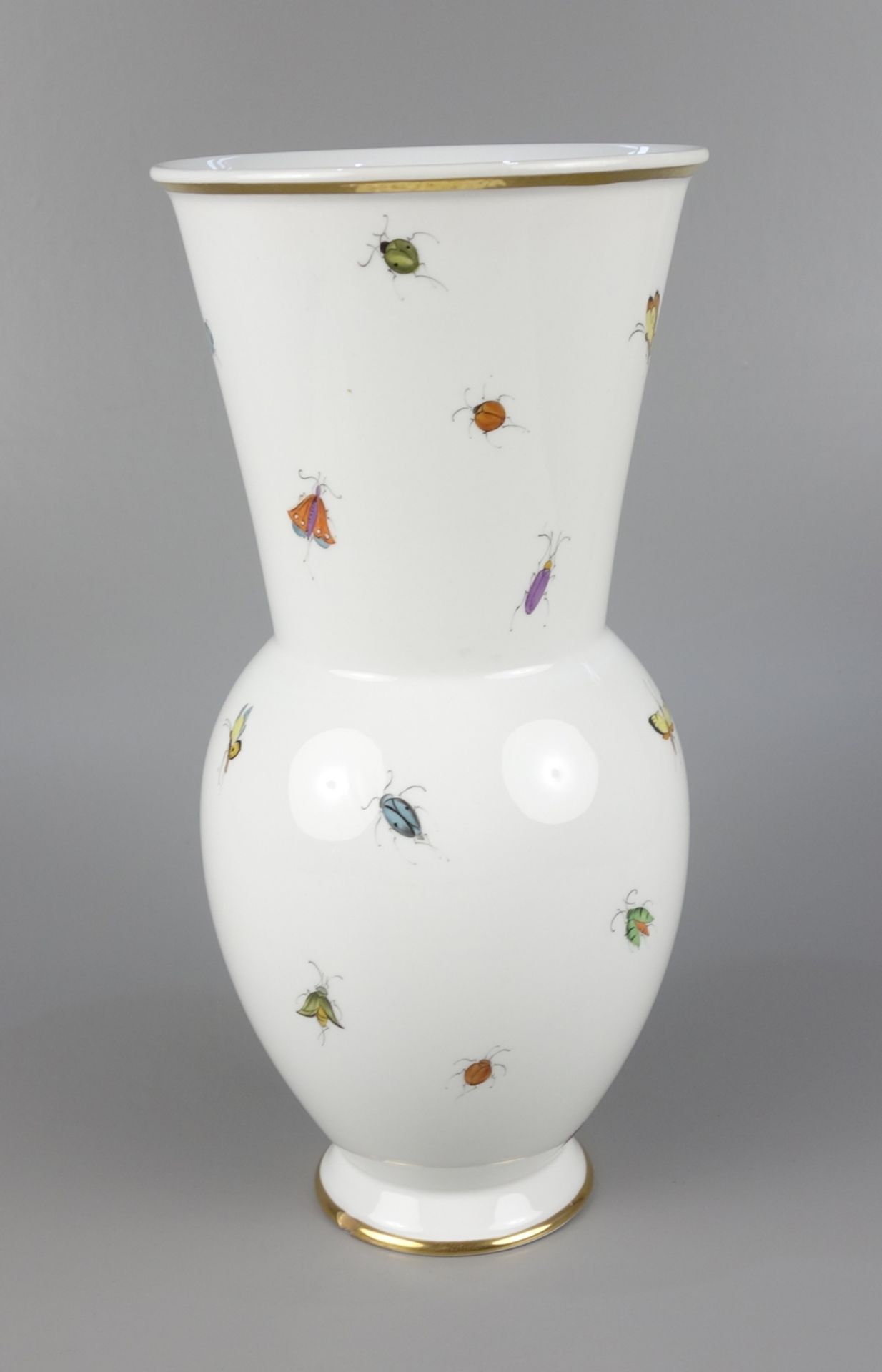 Vase with insect painting, form: Marguerite Friedlaender for KPM Berlin, 1st half 20th century - Image 2 of 4