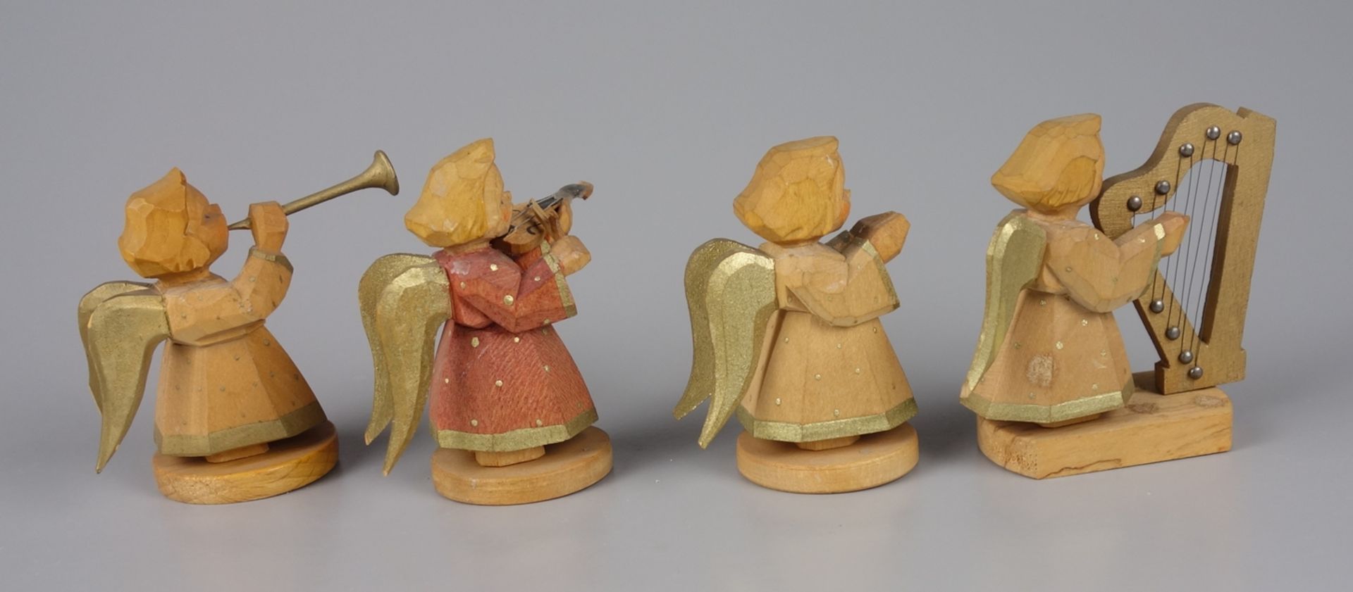 4 Engel aus Engelkapelle, Schumann & Wagner, Grünhainichen, Erzgebirge, 1.Hälfte 20.Jh. - Bild 2 aus 3